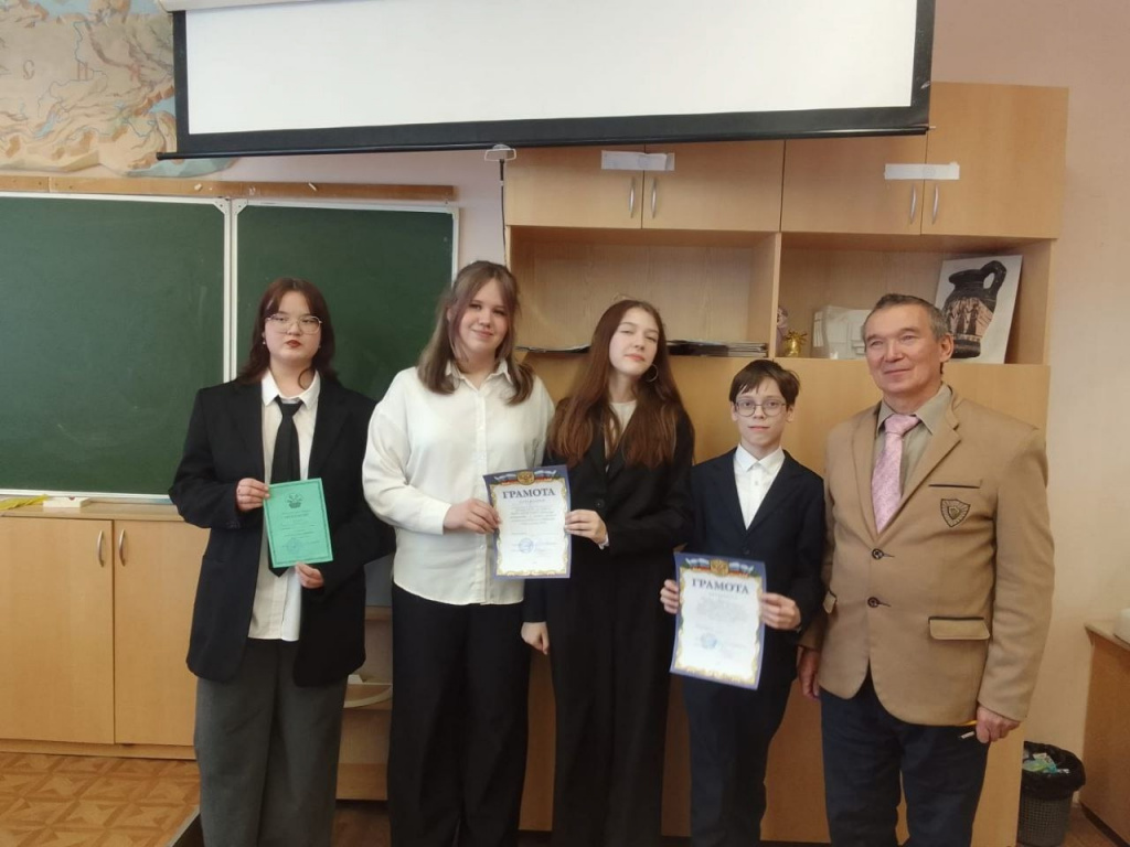yxmep9pUgu8.jpg