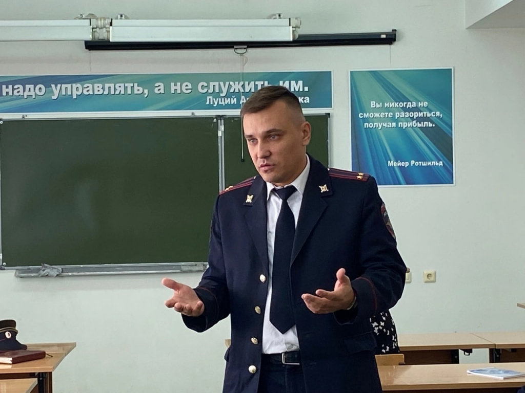 -7n4-HLSMnk.jpg