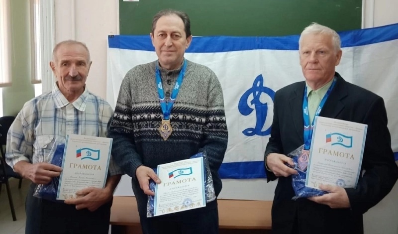 1mB6617kR2o.jpg